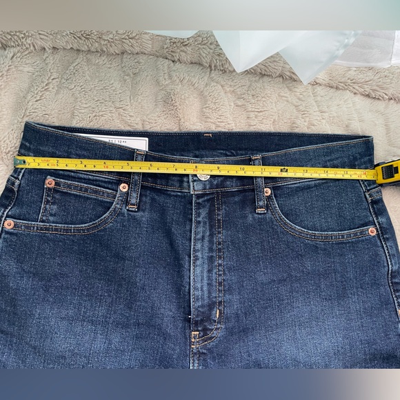 BNWOT Kick Fit High Rise Medium Wash Jeans - Picture 7 of 8